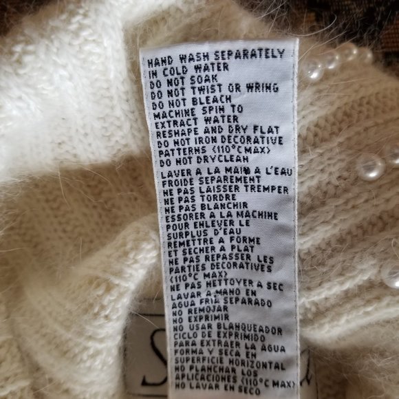 Vintage 90s, angora sweater, pearl beading, cable knit, long, soft, S, M, dressy - Picture 8 of 9